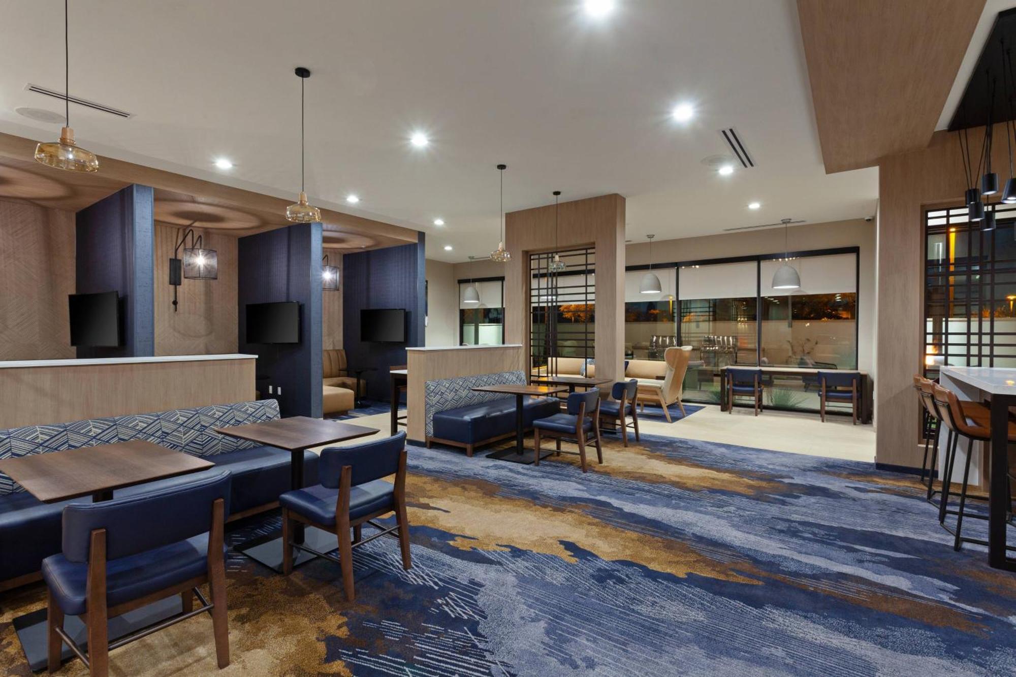 Towneplace Suites By Marriott San Diego Central Ngoại thất bức ảnh